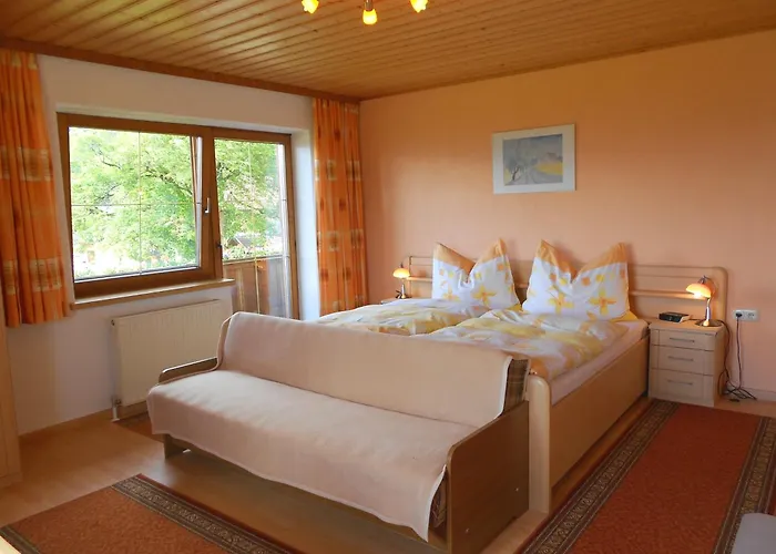 Haus Schweigl 奥布施泰希